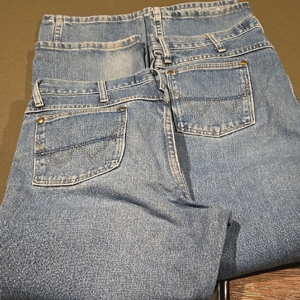 2 - Wrangler Mens George Strait Denim Jeans